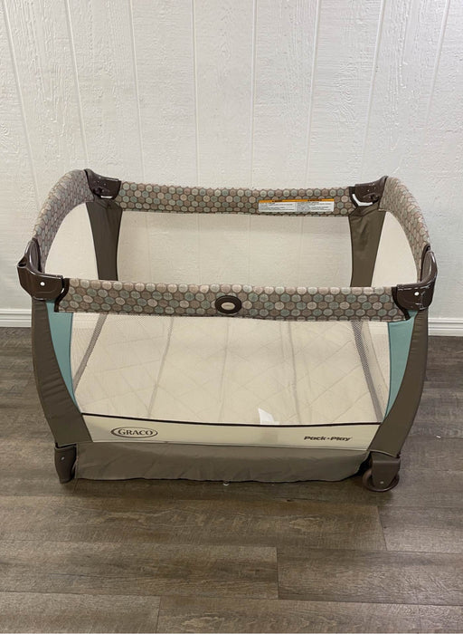 used Graco Pack 'n Play Playard Cuddle Cove