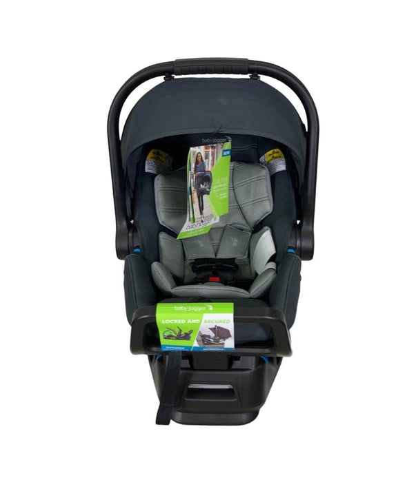 secondhand Baby Jogger City GO AIR Infant Car Seat