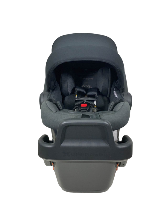 secondhand UPPAbaby MESA MAX Infant Car Seat and Base, 2022, DualTech Jake Charcoal