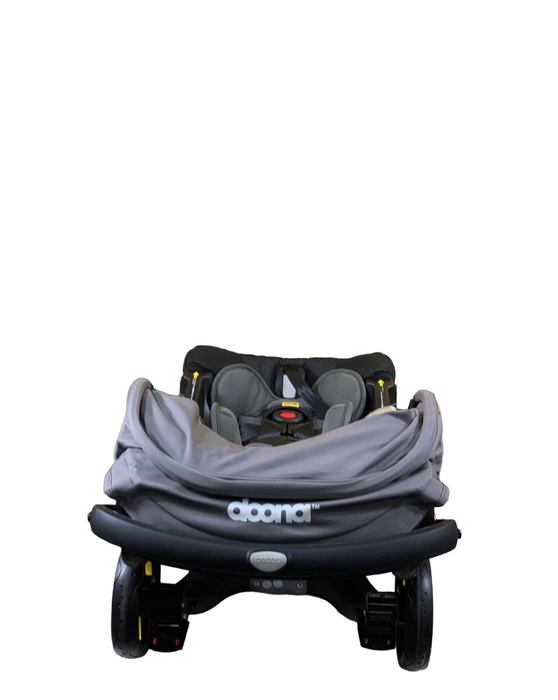 Doona Infant Car Seat & Stroller Combo, 2022, Grey Hound