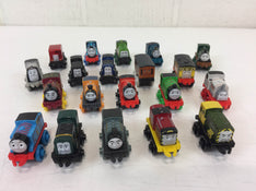 used BUNDLE Thomas Mini Set, With 20 Trains