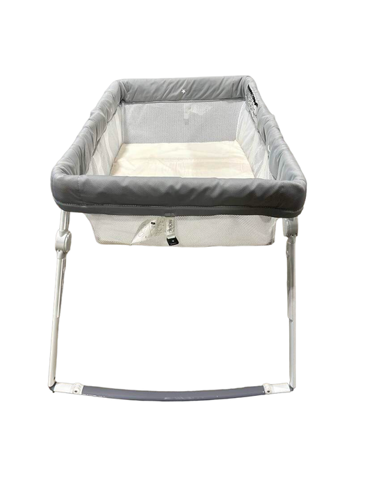 secondhand Guava Family Lotus Bassinet