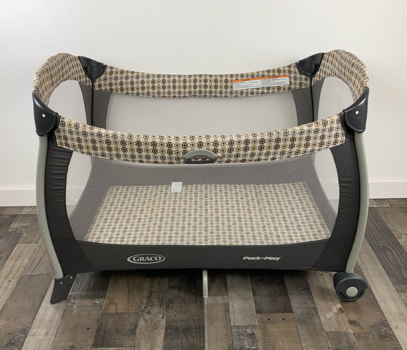 used Graco Pack 'n Play Playard With Twin Bassinets