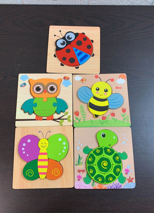 used BUNDLE Wooden Puzzles