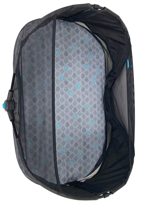 secondhand Munchkin Brica Fold ‘n Go Travel Pod