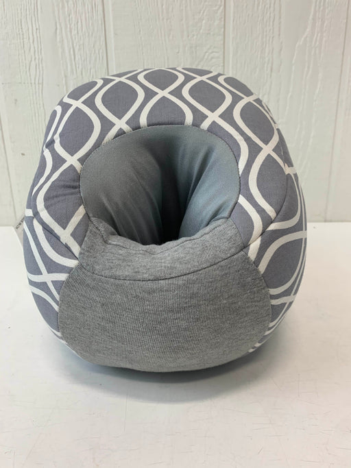 secondhand Itzy Ritzy Infant Feeding Support Pillow