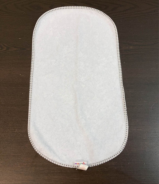 secondhand Munchkin Waterproof Changing Pad Liners