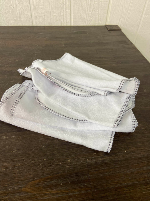 used Munchkin Changing Pad Liners