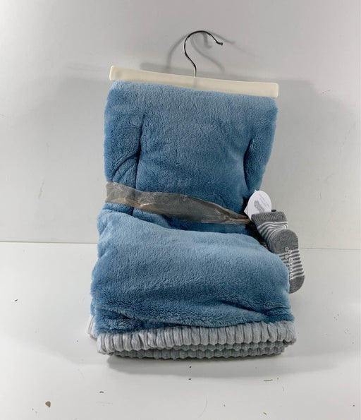 secondhand Chickpea Printed Blanket With Plush Comfort Blanket, And Booties