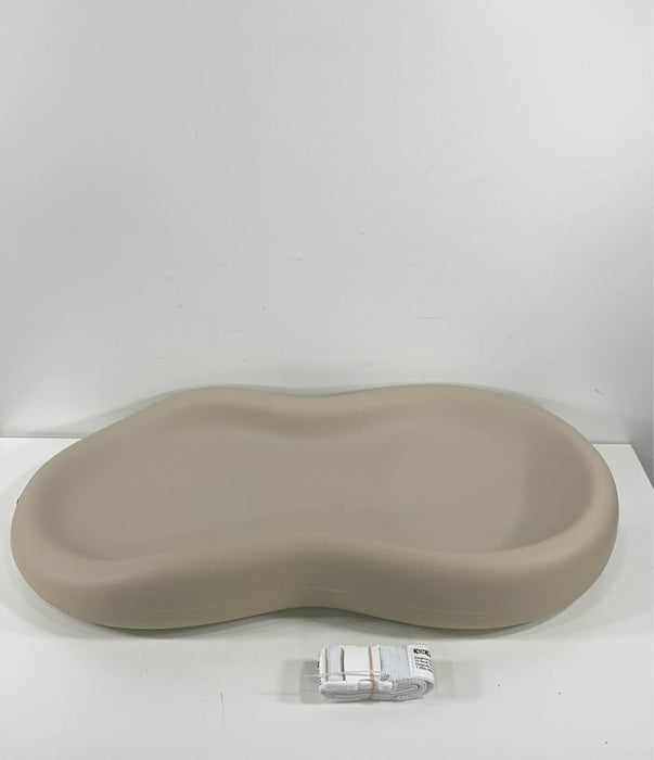 secondhand Keekaroo Peanut Changing Pad