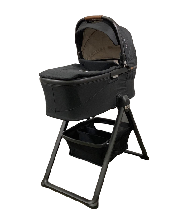 used Nuna Demi Grow Bassinet + Stand, 2023, Caviar