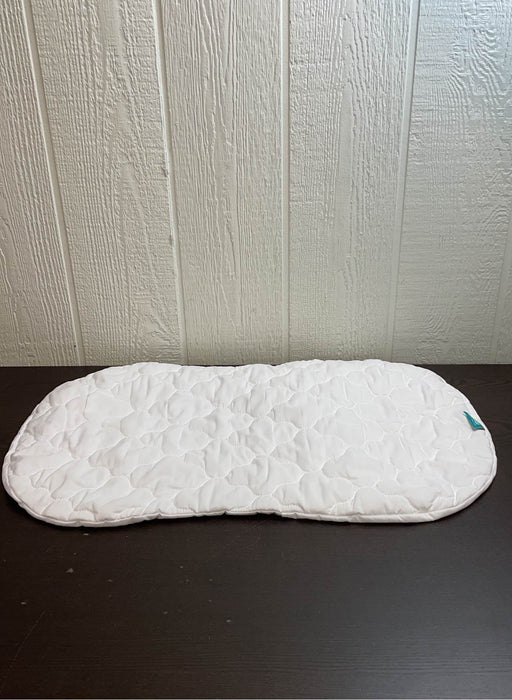 secondhand Biloban Bassinet Mattress Pad