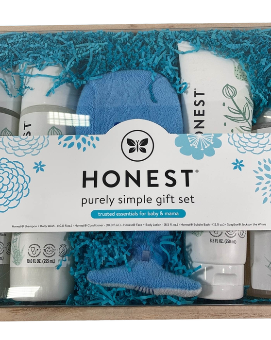 secondhand Honest Company Baby Arrival Gift Set