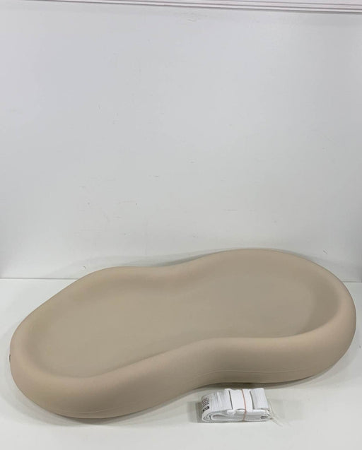 used Keekaroo Peanut Changing Pad, Vanilla