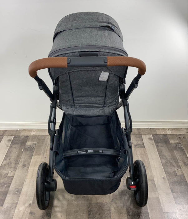 used UPPAbaby VISTA V2 Stroller