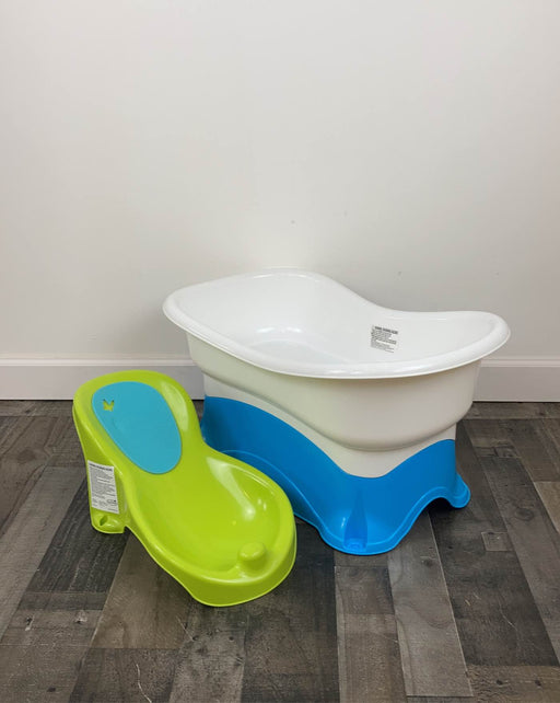 used Summer Infant Comfort Height Bath Center With Step Stool