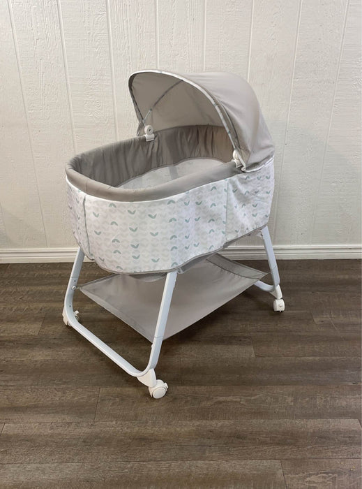 used Ingenuity Ity Snuggity Snug Portable Baby Bedside Bassinet with Soothing Vibrations