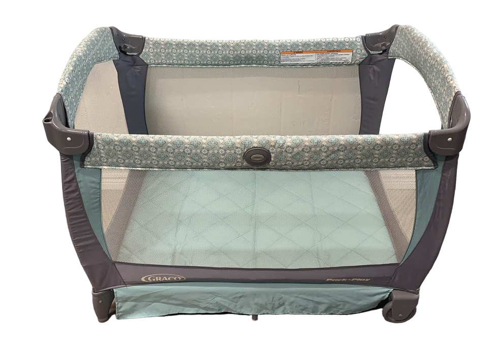 Graco Pack 'n Play Playard Cuddle Cove