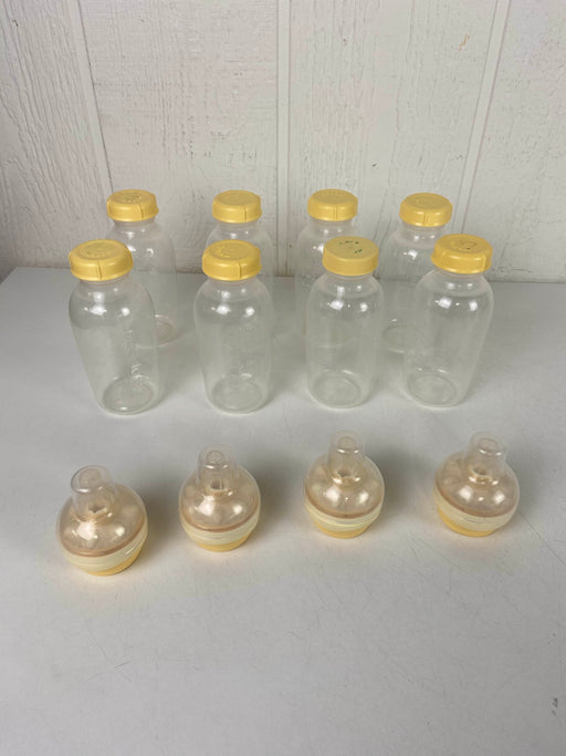 used BUNDLE Medela Bottles