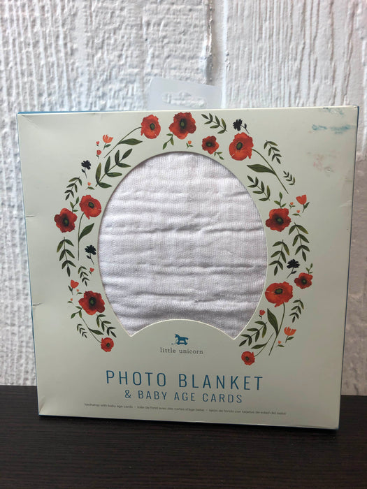 used Little Unicorn Photo Blanket, Summer Poppy