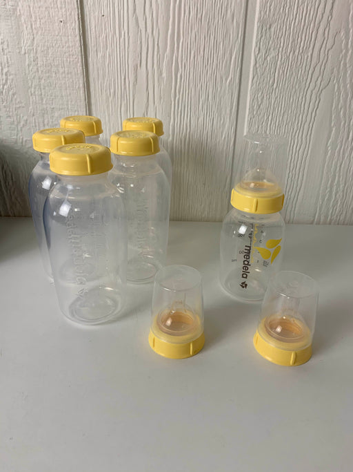 secondhand BUNDLE Medela Bottles