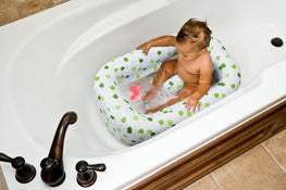 used Mommy’s Helper Inflatable Bath Tub