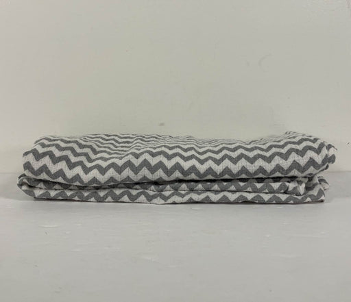 secondhand MoM-me Cotton Muslin Swaddle Blanket