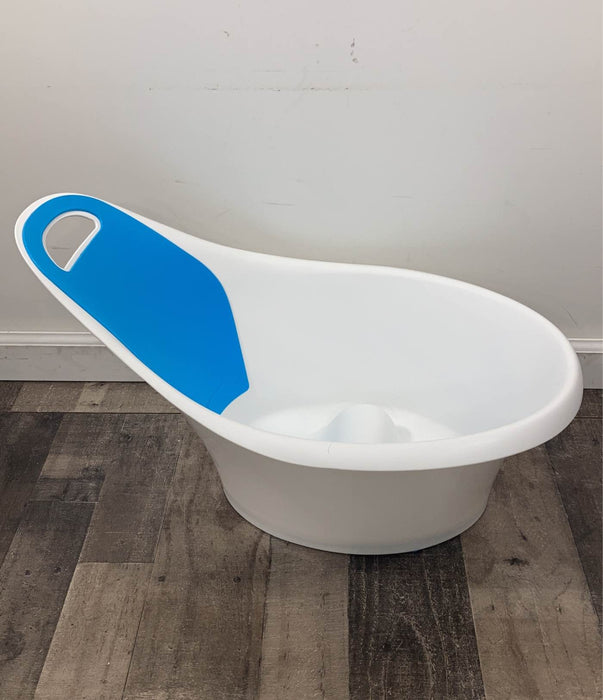 secondhand Munchkin Sit and Soak Baby Bathtub