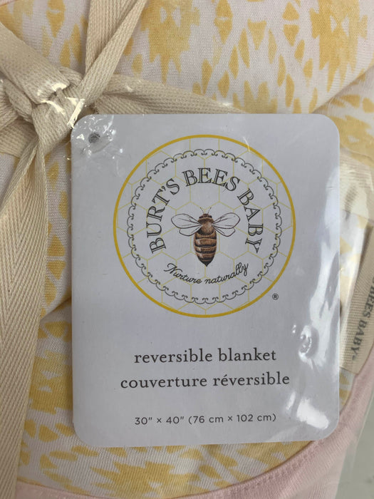 secondhand Burt’s Bees Baby Reversible Soft Organic Cotton Blanket