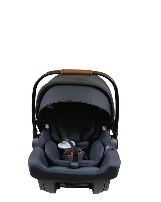 secondhand Nuna Mixx Next + Pipa Urbn Travel System, Caviar, 2023