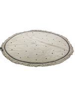 used Safavieh Easy Care Round Rug