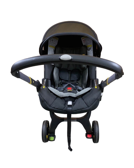 Doona Infant Car Seat & Stroller Combo, 2021, Nitro Black