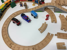 used Thomas & Friends Wooden Train Tracks And Accessories