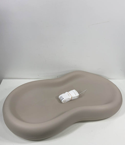 used Keekaroo Peanut Changing Pad, Vanilla