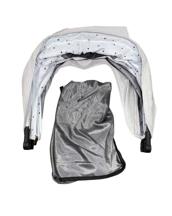 used Mockingbird Extendable Canopy with Sunshade, Limited Edition Light Grey, Limited Edition Night Stars