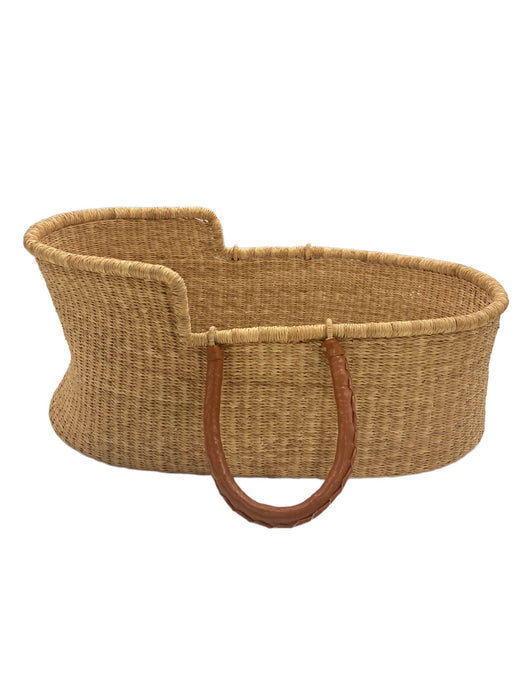 secondhand Design Dua Natural Bilia Bassinet