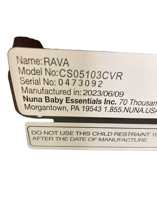 Nuna RAVA Convertible Car Seat, Caviar, 2023