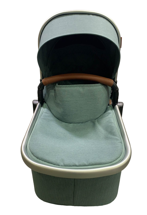 used Mompush Meteor Bassinet