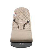 secondhand BabyBjorn Bouncer Bliss, Dark Gray Frame, Sand Gray Cotton Classic Quilt