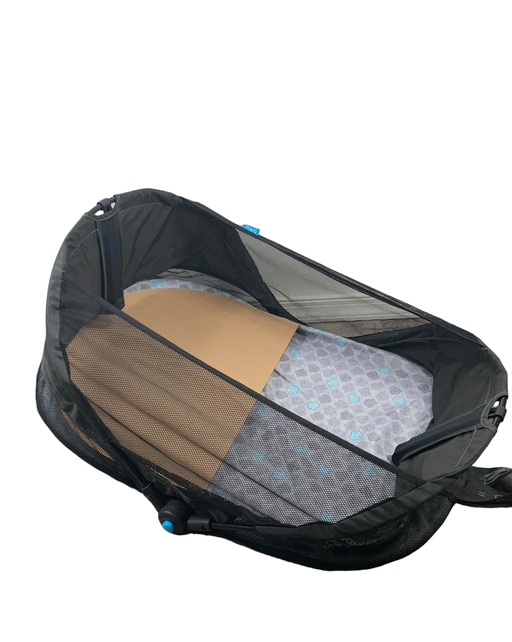 used Munchkin Brica Fold ‘n Go Travel Pod