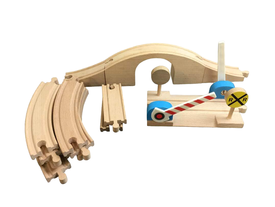 secondhand BUNDLE Melissa & Doug Train Sets