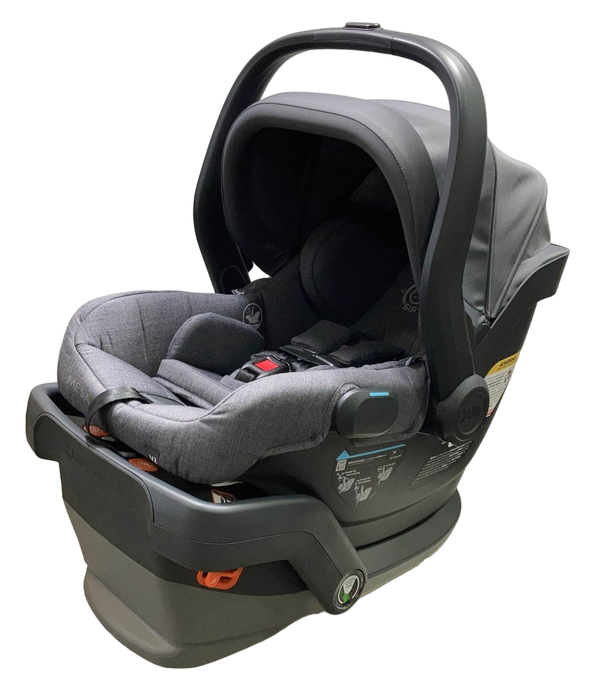 used UPPAbaby MESA V2 Infant Car Seat, 2023, Charcoal Melange Merino Wool)