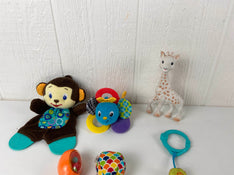 secondhand BUNDLE Grasping Toys