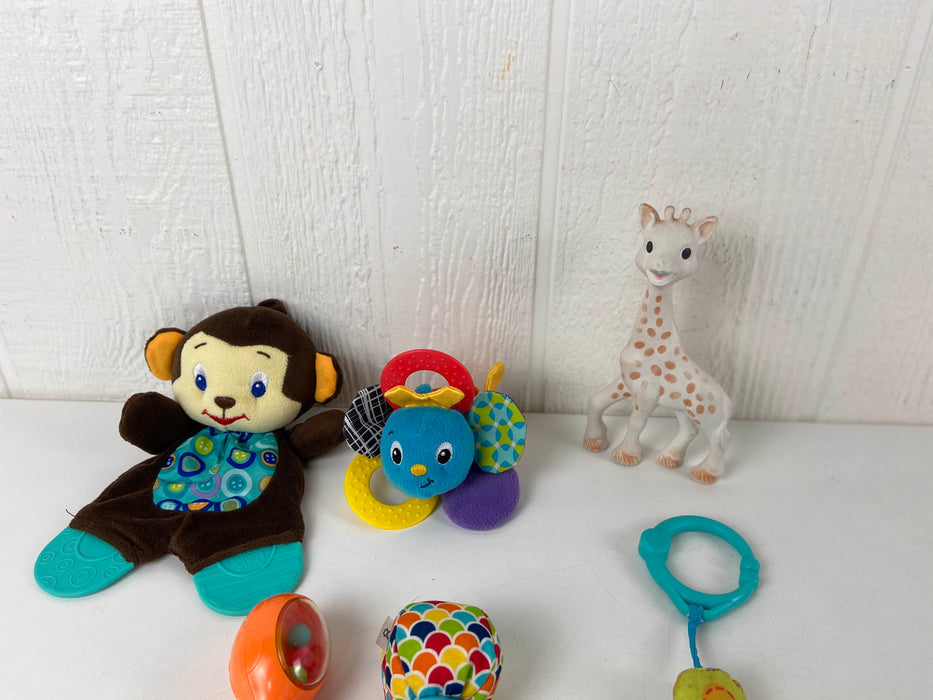 secondhand BUNDLE Grasping Toys