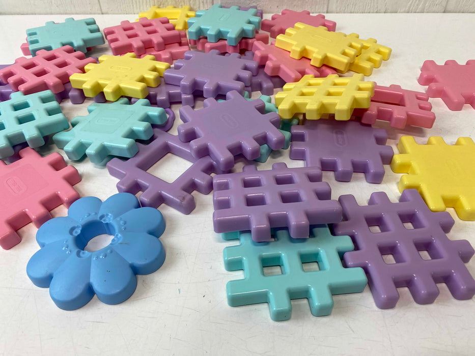 secondhand Little Tikes Wee Waffle Blocks