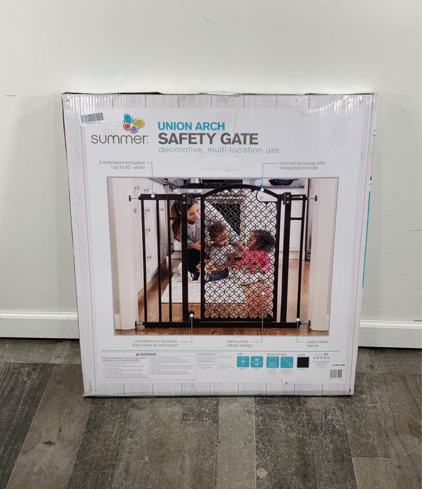 used Summer Infant Union Arch Safety Gate