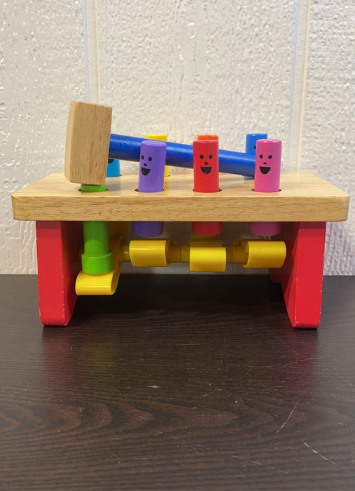 secondhand Melissa & Doug Deluxe Pounding Bench Wooden Toy