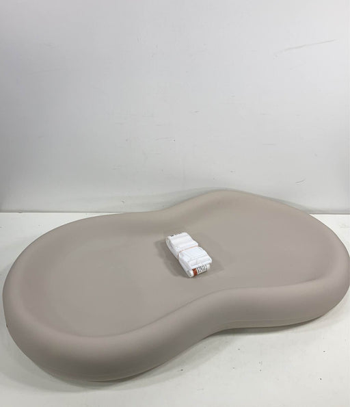 used Keekaroo Peanut Changing Pad, Vanilla