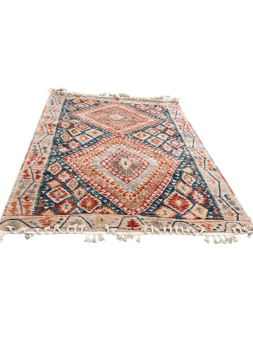 secondhand Safavieh Area Rug 6’ x 9’, Farmhouse