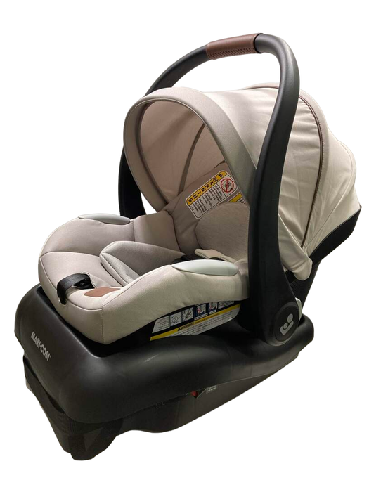 secondhand Maxi-Cosi Zelia2 Luxe Travel System, 2023, New Hope Tan